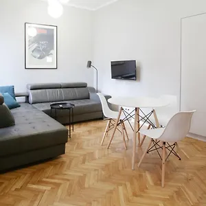  Aparthotel Concierge Flat6 Hoza