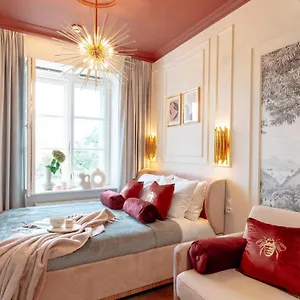  Aparthotel Story - Loftaffair Collection