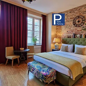 Sleepwell Nowy Swiat Apartahotel