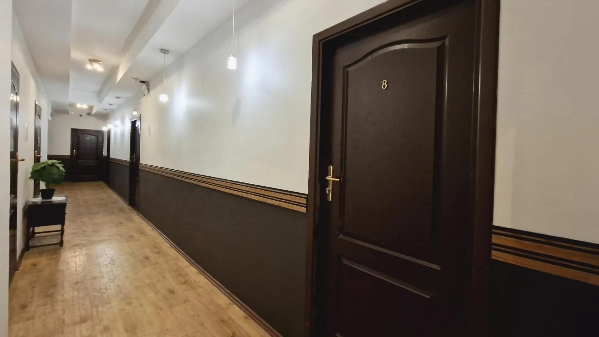 Apart Hostel Helvetia B&B Warsaw Aparthotel